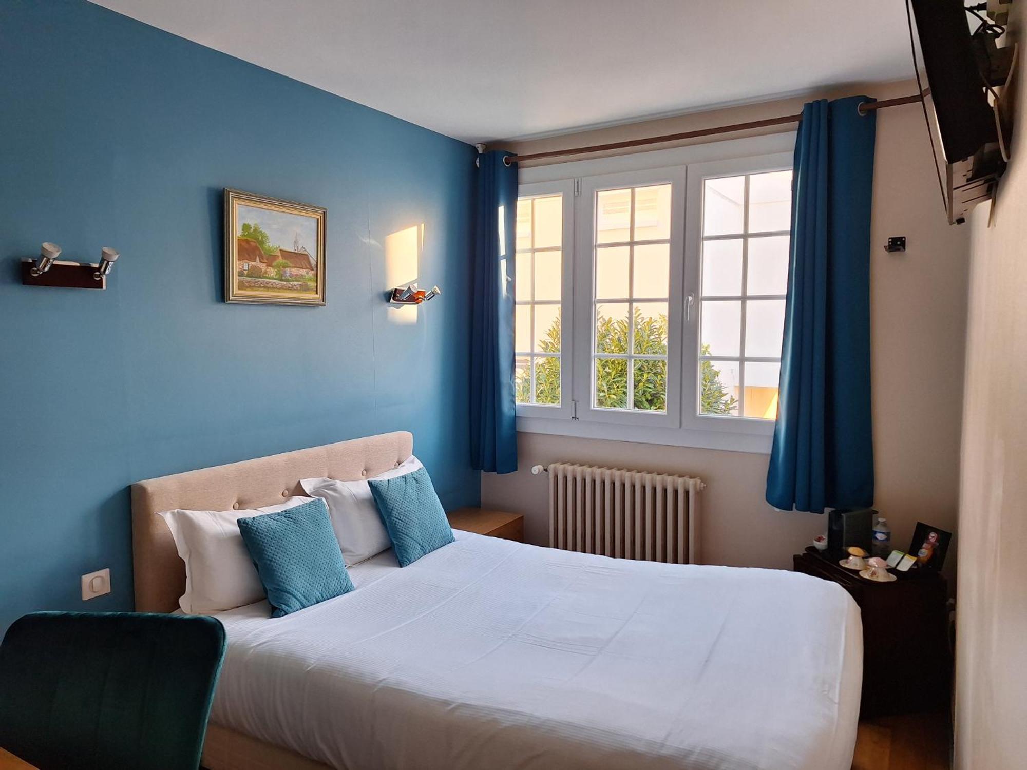 Hotel De Charme La Bonne Adresse - Logis Hotels Le Havre Exterior photo